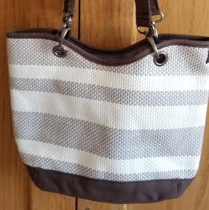 Thirty-One purse